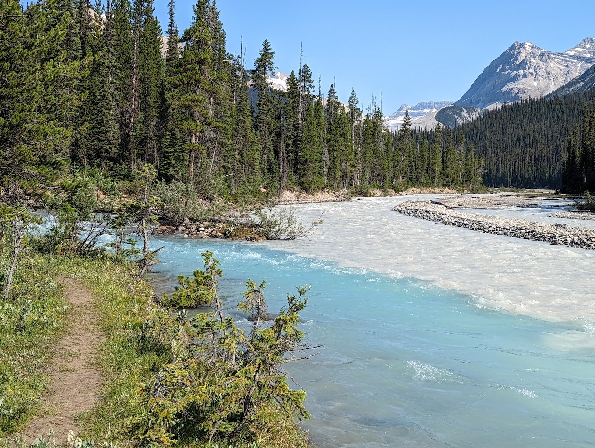 <span style="font-weight: bold;">DAY TRIP TO YOHO PARK<br></span>